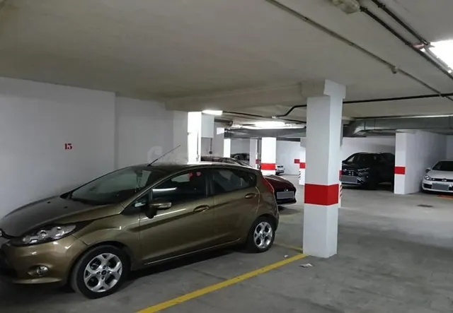 PLAZAS DE APARCAMIENTO EN VENTA - foto 4