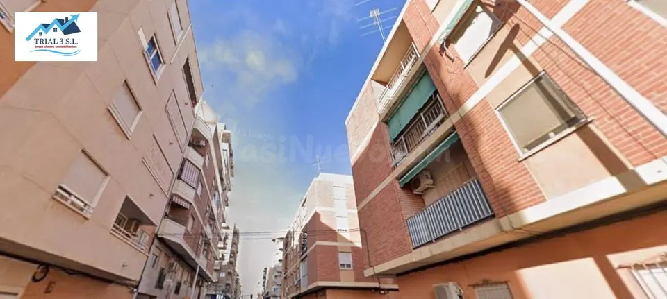 VENTA DE PISO EN ELCHE.