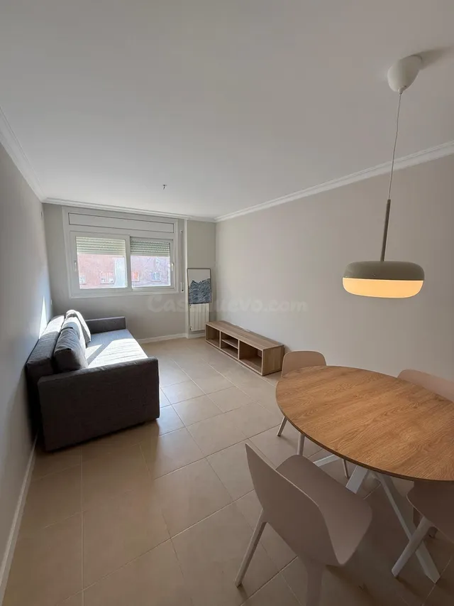 Acogedor Apartamento Reformado en el Corazón de Cambrils