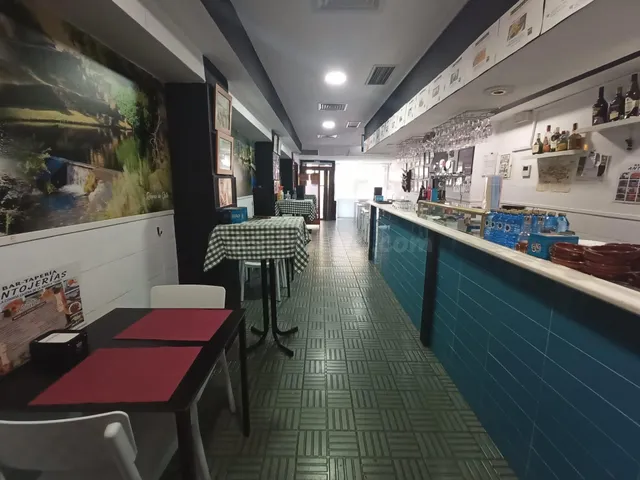 Bar en venta o alquiler en la parte antigua !!!! - foto 2