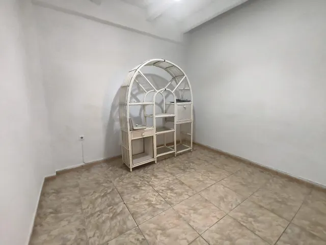 ¡AMPLIA VIVIENDA A REFORMAR EN LA BAJADILLA! — 18
