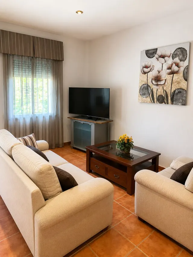 PRECIOSA CASA EN LAS CIGÜEÑAS — 7