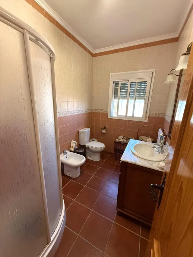 MAGNIFICO CHALET DE 610 m2  EN CASTILBLANCO DE LOS ARROYOS — 10