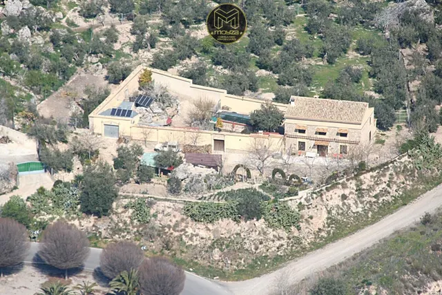 FINCA EN LA GUARDIA