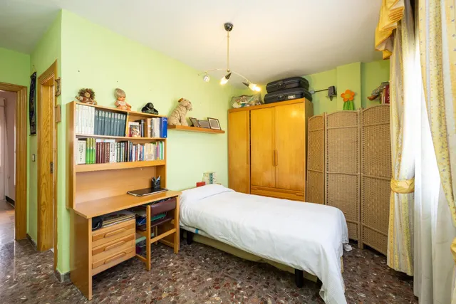 Exclusiva vivienda con gran terraza y múltiples posibilidades frente a Plaza José Zamora en Maracena. — 29