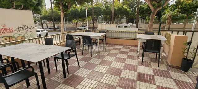 Local comercial 125m² en alquiler - Pueblo de Cullera - foto 5