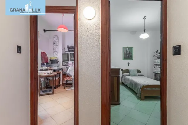 GRAN PISO EN CALLE RECOGIDAS — 30