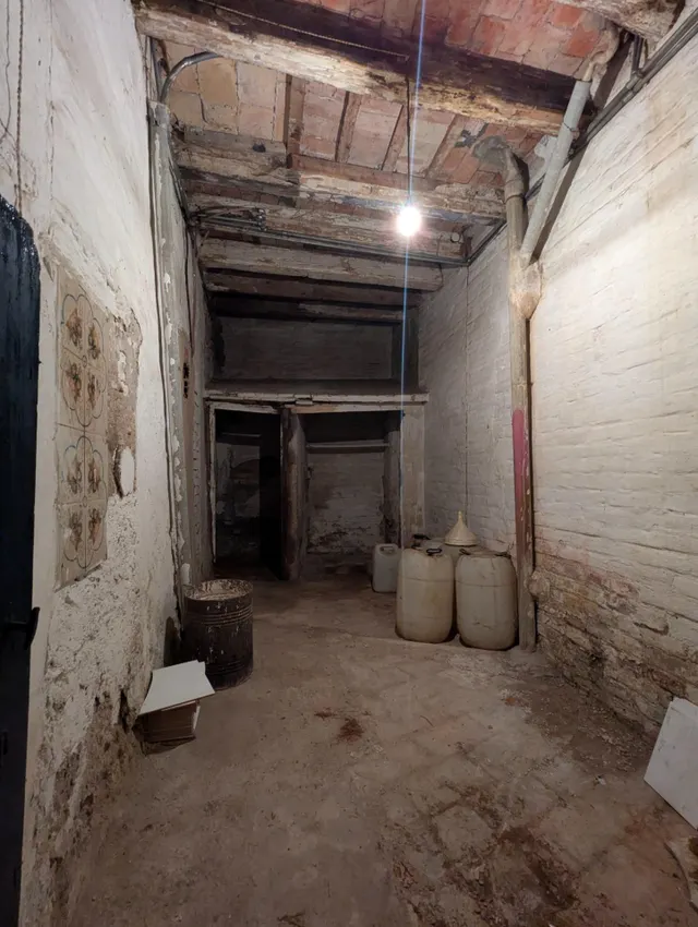 En venda gran casa històrica a Xerta — 16