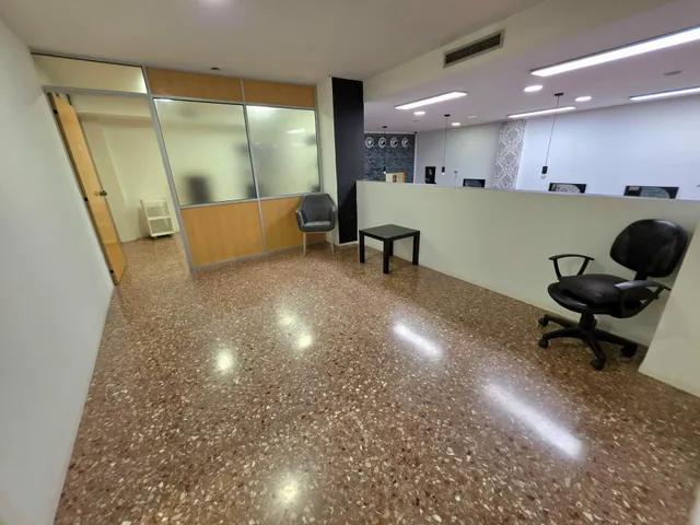 LOCAL EN VENTA SITUADO EN LA RONDA MIJARES DE CASTELLÓN — 15
