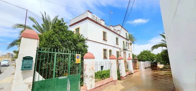 ¡¡CASA COCHERA CON GRAN POTENCIAL DE REFORMA - foto 5