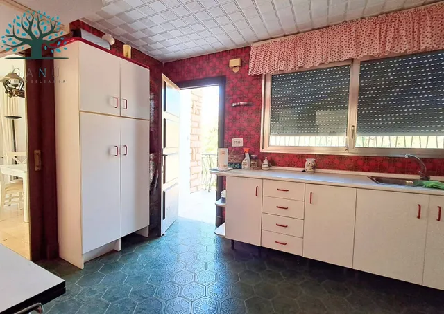 ESPECTACULAR CHALET A UN PASO DE LA PLAYA — 17