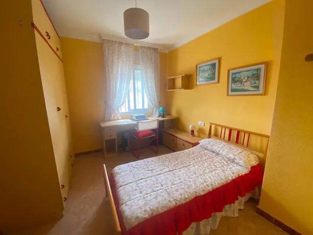 Exclusivo pareado en Santa Mónica: elegancia, espacio y vistas inigualables — 23