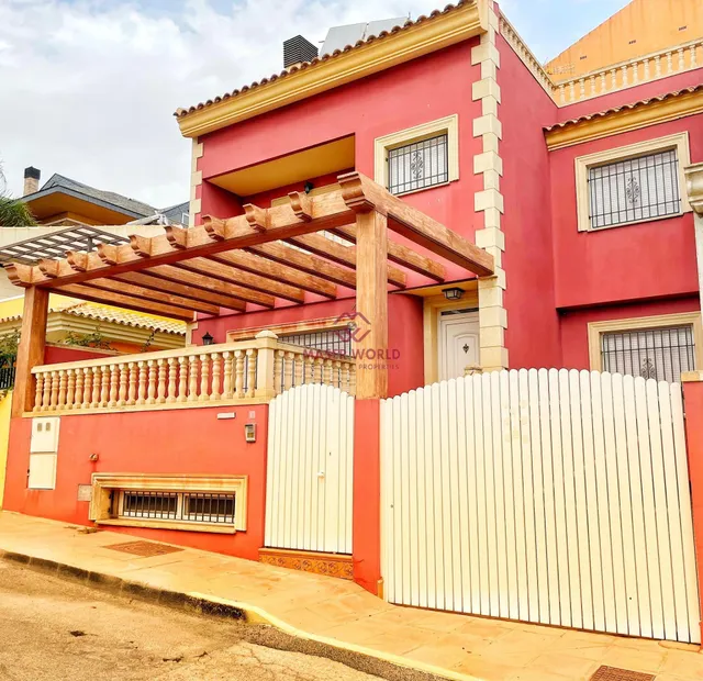 IMPRESIONANTE CHALET EN VENTA EN MAZARRON — 2