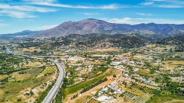 Parcela en venta - Costa Del Sol — 5