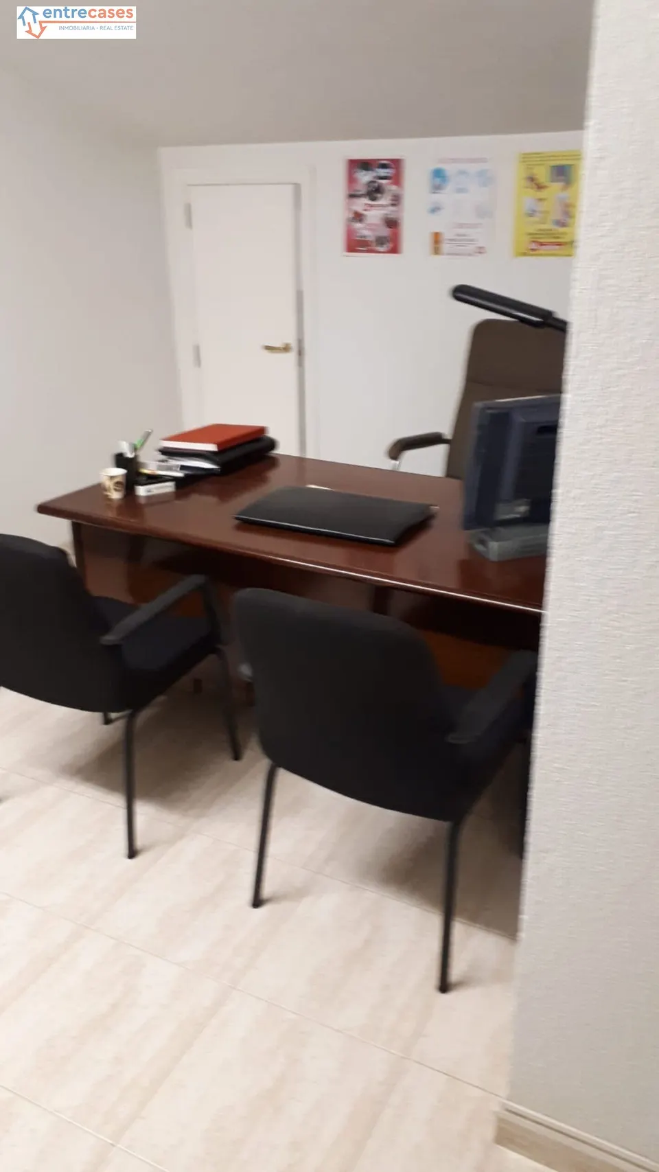 LOCAL COMERCIAL EN FUNCIONAMIENTO EN 9 DE OCTUBRE