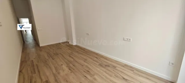 VENTA BAJO VIVIENDA MONCADA PARA ESTRENAR — 4