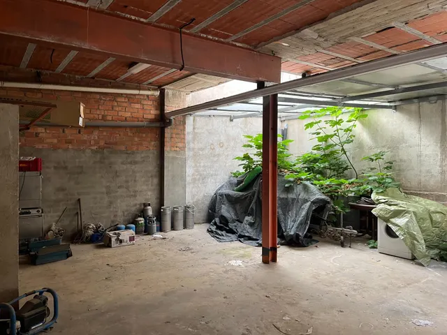 Local comercial, garaje, en venta en Les Roquetes — 2