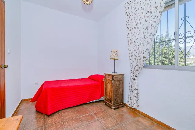 Chalet independiente con vistas espectaculares — 31