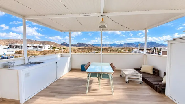¡¡en el alamillo a 150 metros del mar!! 2 hab + solárium con jacuzzi y vistas 360º panorámicas — 12