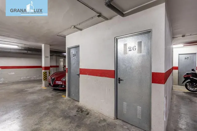 Piso en urbanización con piscina en Las Gabias — 18