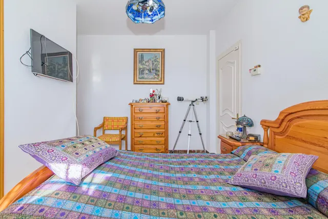 ¡Oportunidad Única! Se Vende Magnífica Casa en Esquina con Amplia Parcela — 22