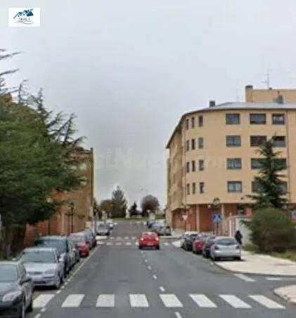 Venta de garaje en Ávila - foto 2