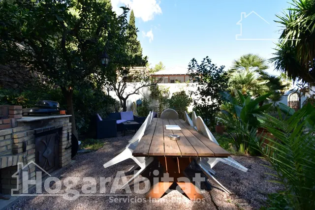 ¡chalet totalmente reformado con licencia turística! amplio con 4 viviendas independientes y piscina privada — 7
