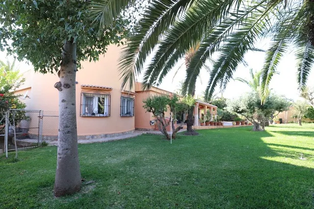 Chalet en Torrevieja El Chaparral — 35