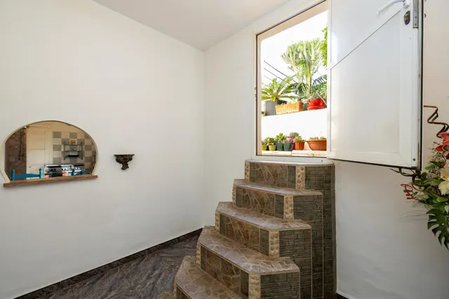 ¡Espectacular vivienda con vistas increíbles al mar y montaña! — 14