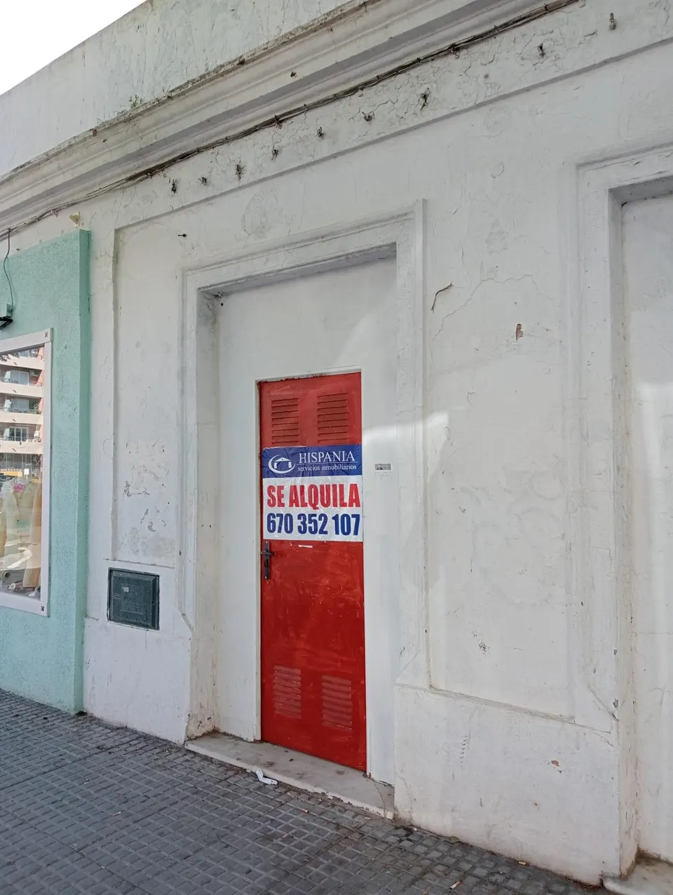 Local comercial situado en la mejor zona comercial de la Avenida principal de Cadiz