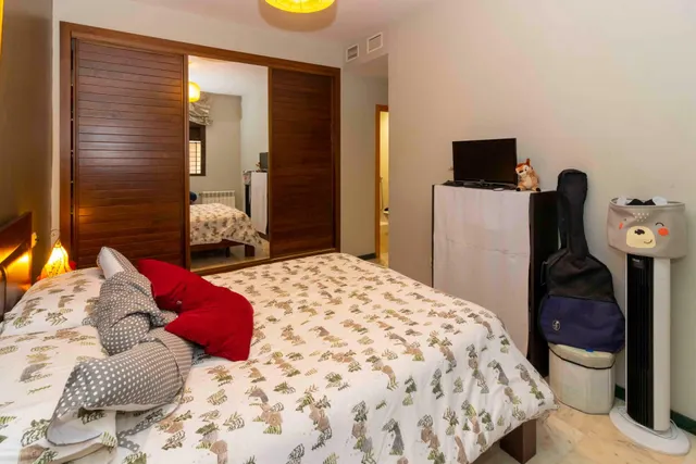 OPORTUNIDAD EN CASCO ANTIGUO — 21