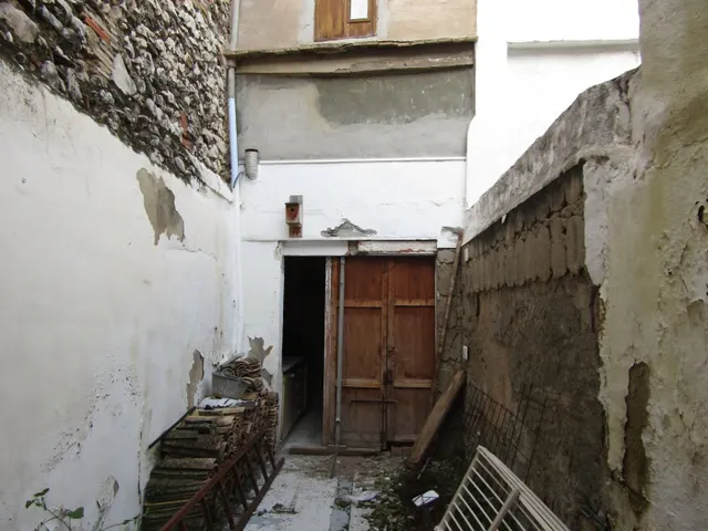 BENIPEIXCAR - CASA DE PUEBLO PARA REFORMAR - SE VENDE — 11