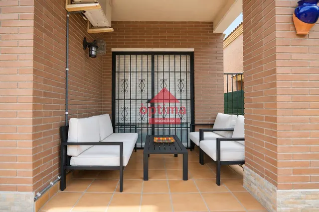 Magnífico adosado señorial en Vilafortuny — 46