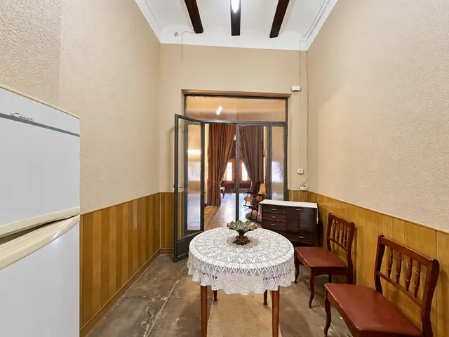 Casa con encanto en Carlet por 120.000 € | vigas de madera originales, patio y andana — 7