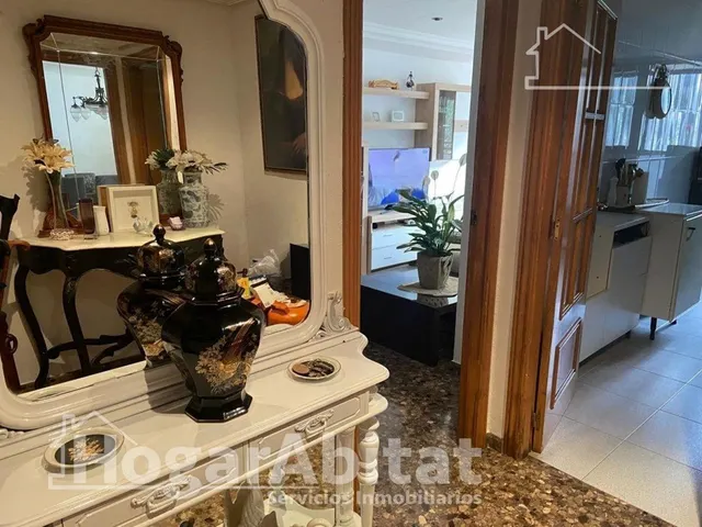 MUY AMPLIO Y EXTERIO CON GRAN TERRAZA, GARAJE Y TRASTERO — 36