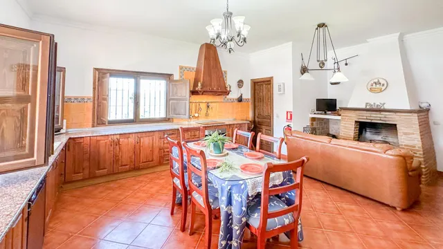 VILLA DE LUJO EN ALMOJÍA. MÁLAGA — 14