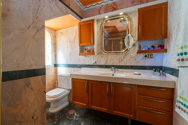 Chalet 4 habitaciones 400m² en venta - Centro — 33