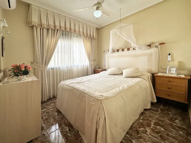 Villa 3 habitaciones 101m² en venta - La Zenia — 32