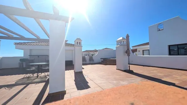 Ático en Venta en Linea De La Concepcion, La Cádiz — 25
