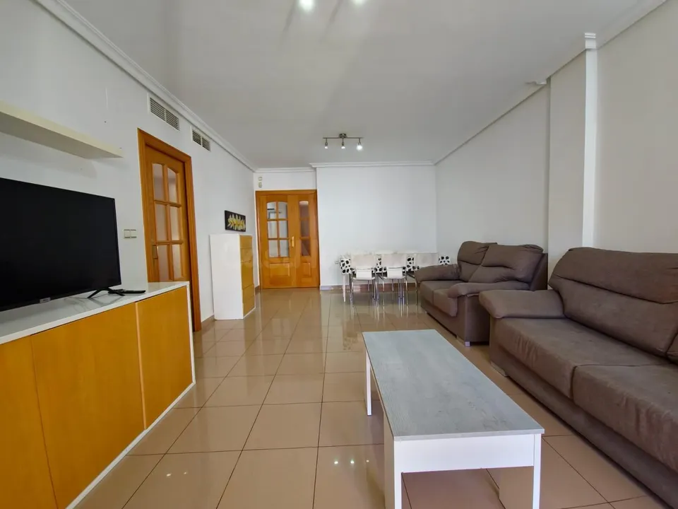 Apartamento de 2 dormitorios en alquiler, Lomas de Cabo Roig