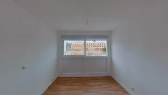 Venta de Vivienda en Marbella, Málaga. Activo Inmobiliario Sin Posesión / Alquilado / No se Puede Visitar ni Financiar. — 20