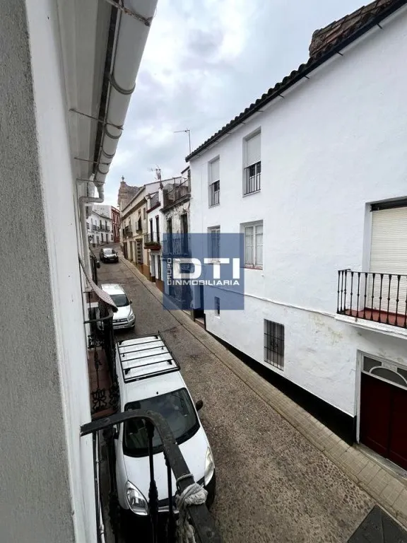 CASA DE PUEBLO EN EL CENTRO DE CORTEGANA — 31