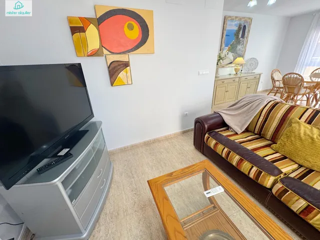 ALQUILER DE HABITACIÓN PARA ESTUDIANTE, IDEAL PARA UNIVERSITARIO DE MEDICINA Y CIENCIAS DE LA SALUD — 16