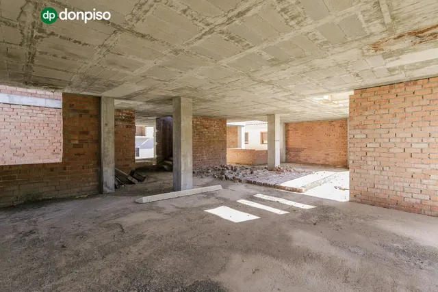 EDIFICIO en Güejar Sierra — 10