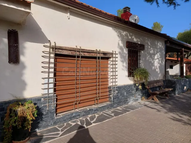 Casa con terreno en zona del Garruchal - foto 2