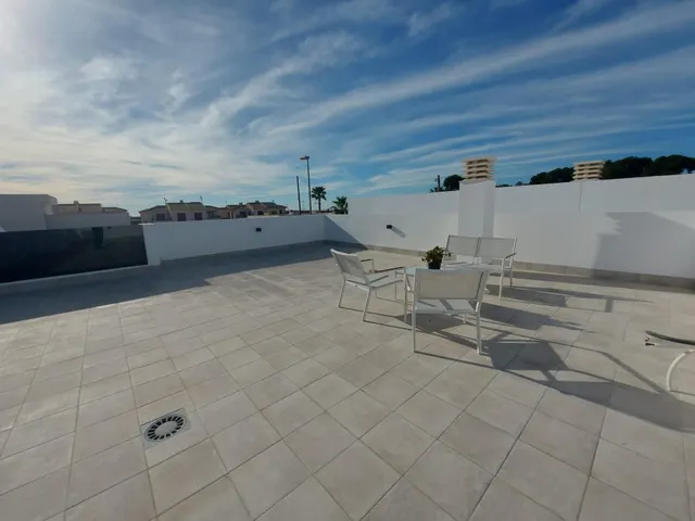 ADOSADO CON PARCELA, GARAJE Y PISCINA PRIVADA EN ROLDAN - TORRE PACHECO !! — 2