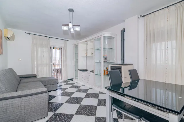 Elegante Piso en la Exclusiva Zona Iliberis de Atarfe — 8