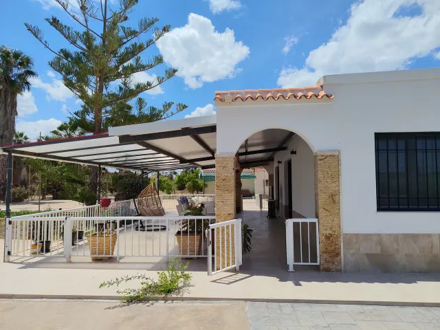 Villa 6 habitaciones 347m² en venta - Pueblo 8 — 8
