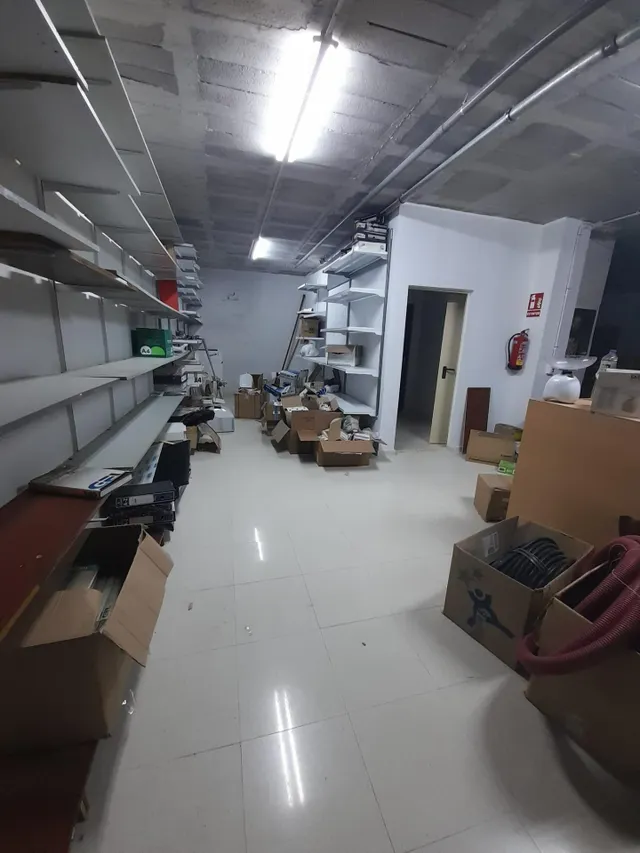 Local comercial 169m² en venta - Los Castillejos-La Trinidad — 17
