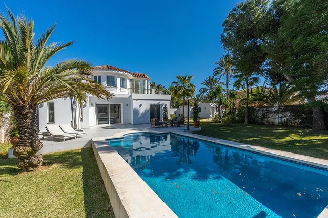 Chalet 4 habitaciones 258m² en venta - Marbella — 28